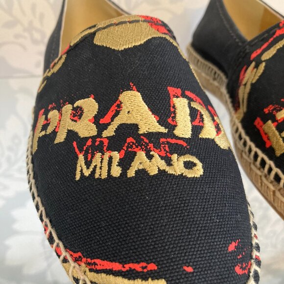 PRADA COTTON FLAT SHOES SIZE 7 RETAIL $925.00 - Picture 1 of 6
